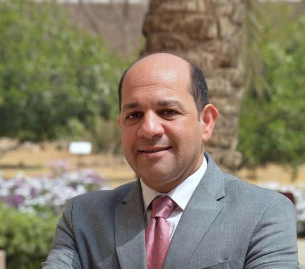 د/ ماهر حكيم عشم